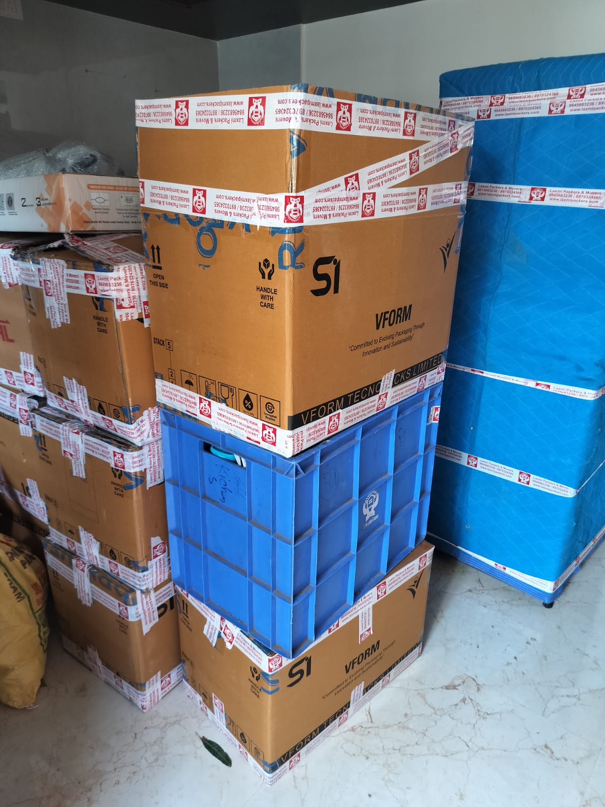 Packers and movers in JP Nagar 2nd Phase Bangalore by Laxmi Packers and Movers